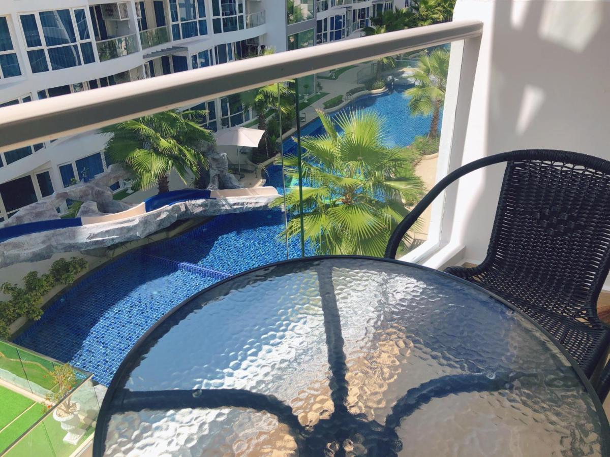 Grand Avenue Soi Buakhao By Daisy Apartamento Pattaya Exterior foto