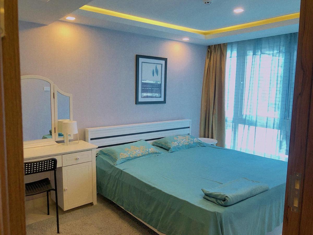 Grand Avenue Soi Buakhao By Daisy Apartamento Pattaya Exterior foto