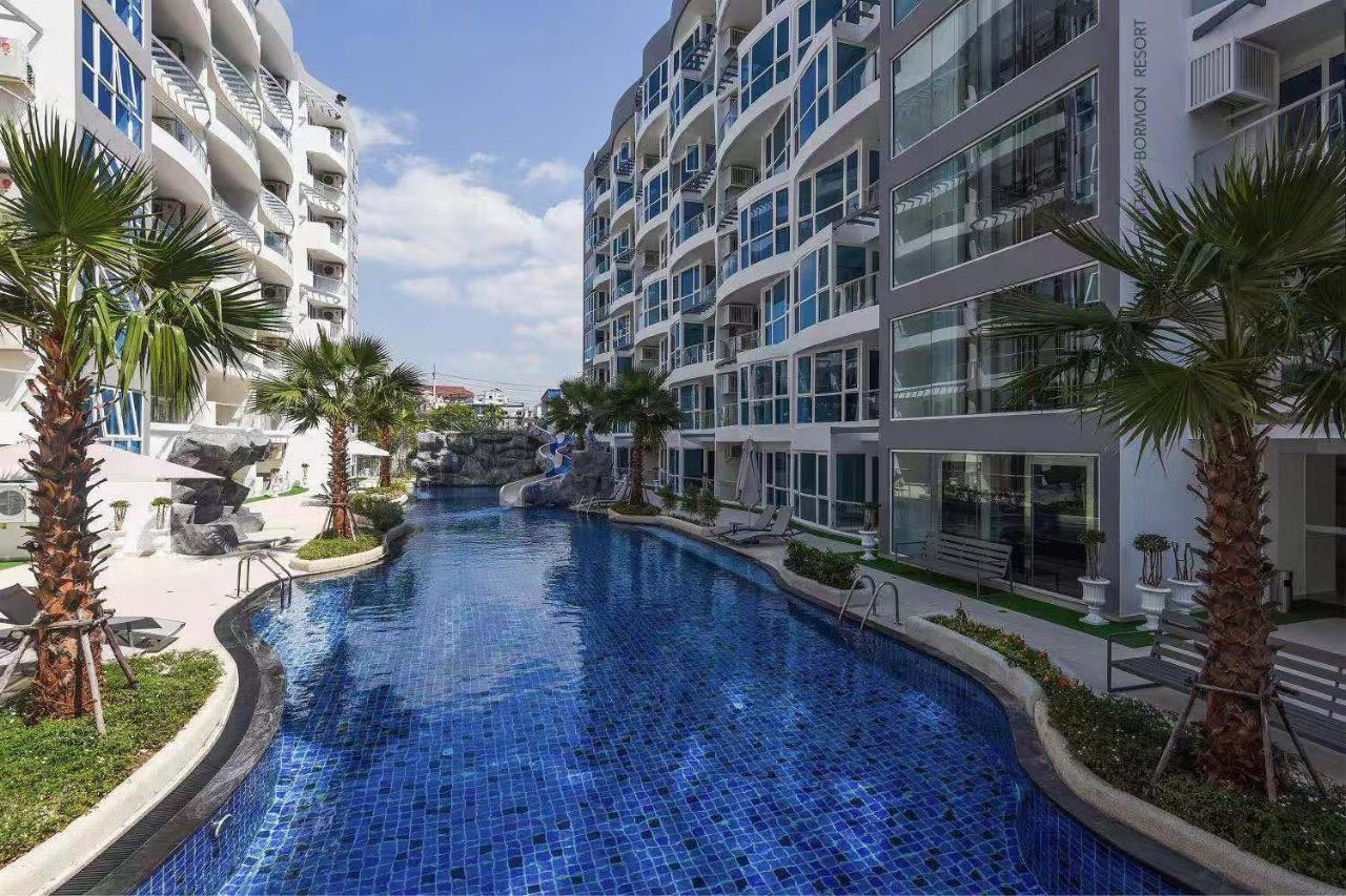 Grand Avenue Soi Buakhao By Daisy Apartamento Pattaya Exterior foto