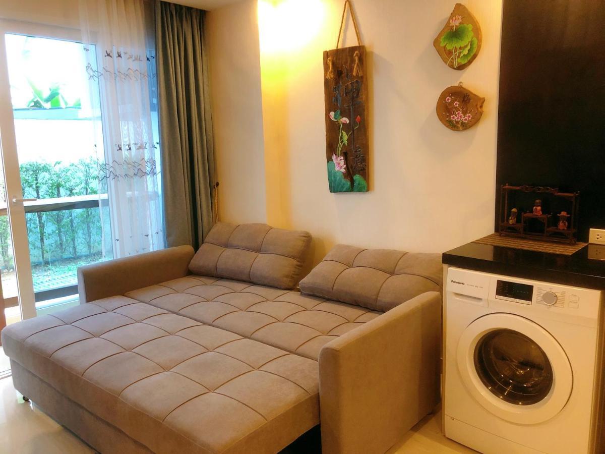 Grand Avenue Soi Buakhao By Daisy Apartamento Pattaya Exterior foto