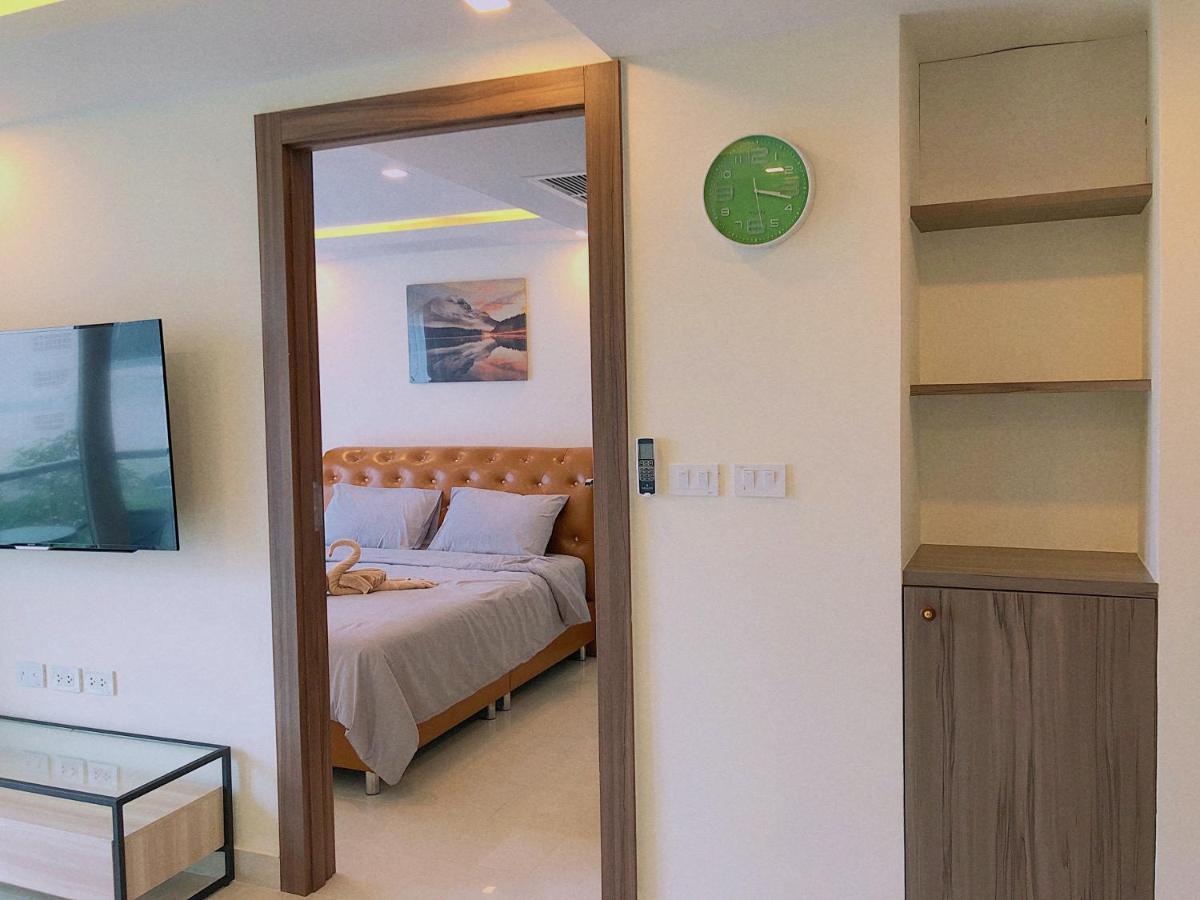 Grand Avenue Soi Buakhao By Daisy Apartamento Pattaya Exterior foto