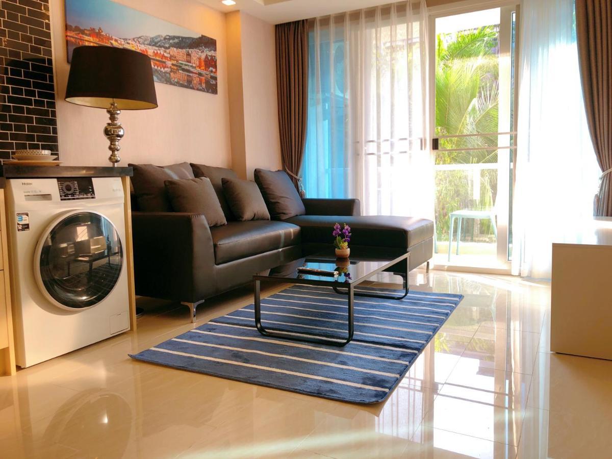 Grand Avenue Soi Buakhao By Daisy Apartamento Pattaya Exterior foto