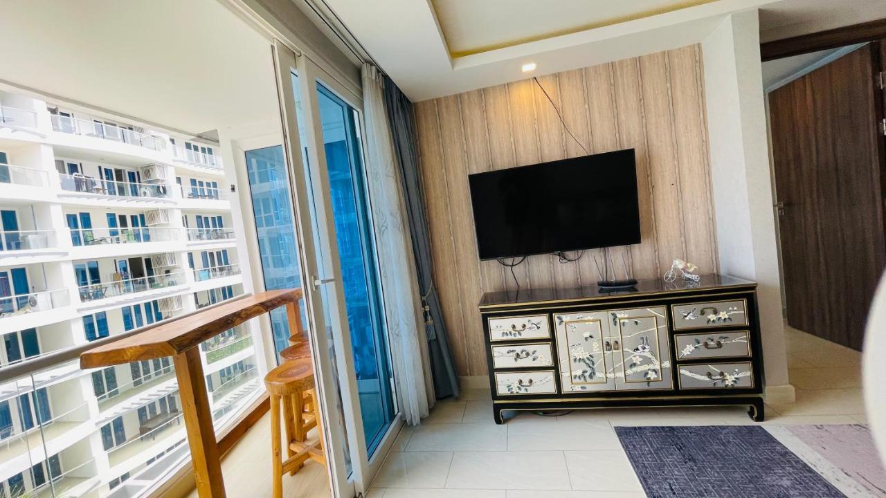 Grand Avenue Soi Buakhao By Daisy Apartamento Pattaya Exterior foto